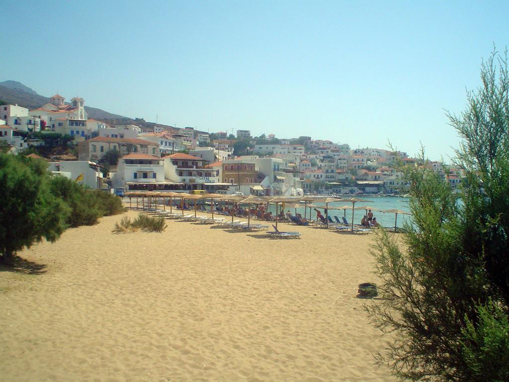 Bella Vista Aparthotel Batsi Exterior photo